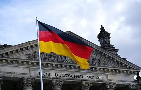(P) Tot ce ai nevoie să știi despre transportul de persoane spre Germania