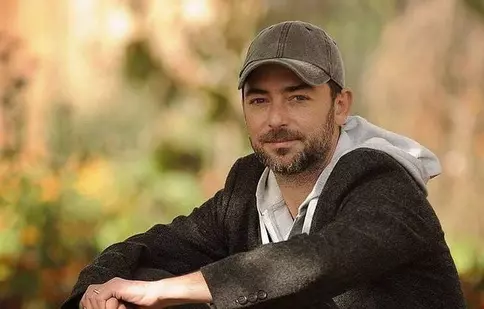 Cum arată casa lui Dan Bordeianu. Cu ce se ocupă de când s-a mutat la țară