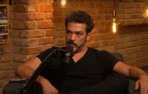 Artistul Adrian Despot: „Suntem conduși de un Guvern de incompetenți”