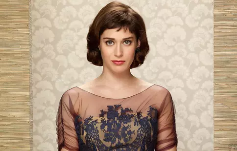 Lizzy Caplan va fi vedeta serialului „Atracție fatală”, inspirat de celebrul film al lui Adrian Lyne