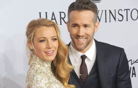 Ryan Reynolds și Blake Lively au vorbit cu fiicele lor despre războiul din Ucraina. Ce le-au spus