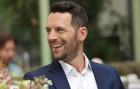Surpriză din partea echipei serialului „Vlad”. Imagini în premieră din ultimele episoade