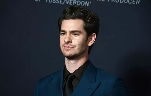 Andrew Garfield joacă în „Brideshead Revisited”. Tot ce știm despre miniseria care se va lansa în 2022