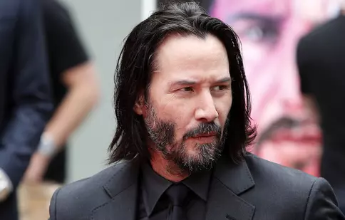Keanu Reeves se întoarce în rolul vânătorului de demoni John Constantine