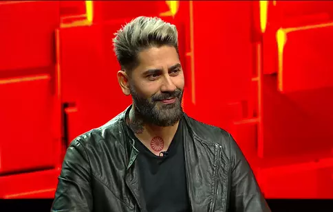 Connect-R, invitat la „40 de întrebări cu Denise Rifai”. „Cât timp v-ați drogat?”