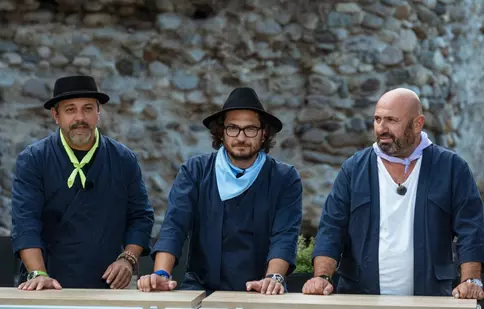 Cine sunt concurenții din prima ediție „Chefi fără limite”