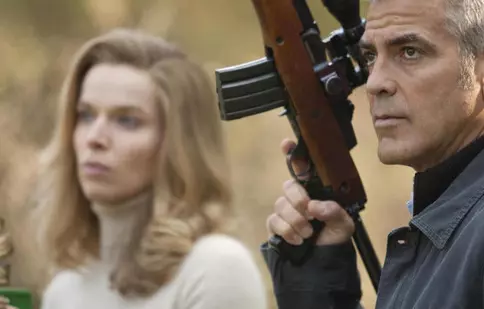 Filme la TV azi, 19 mai: „Americanul”, „Omul-lup”, „Mauritanul”, „Primul contact”