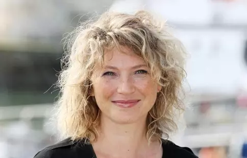 Surprize, surprize… Cécile Bois se întoarce! Producătorii de la France 2 s-au răzgândit: „Candice Renoir” va avea încă un sezon