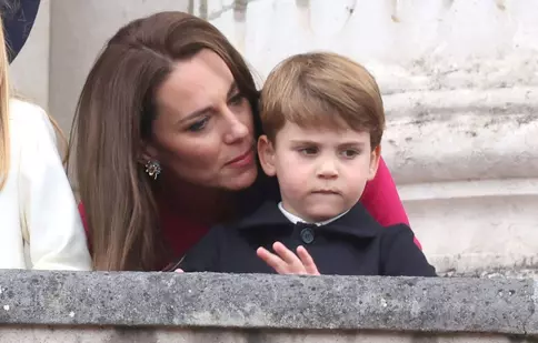 Există o explicație! Care e simpaticul motiv pentru care prințul Louis n-a stat locului la Jubileul Reginei