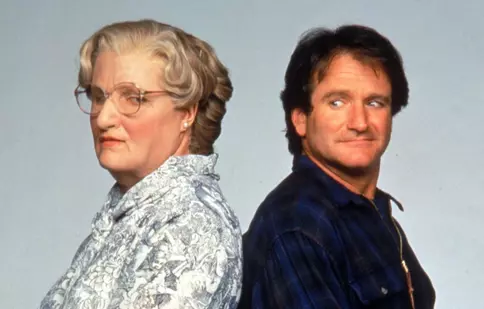 Filme la TV azi, 22 decembrie: „Femeia Fantastică”, „Doamna Doubtfire, tăticul nostru trăsnit”, „Cu toții sunt bine”