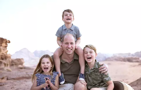 Imagini adorabile cu William, publicate de Charles și regina Elisabeta a II-a chiar în ziua în care prințul a împlinit 40 de ani