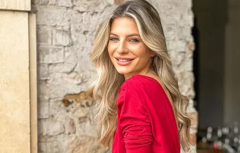 Ana Baniciu a spus când va avea loc nunta cu Edy Kovacs. Cum vrea să arate rochia de mireasă