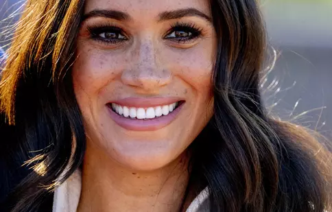 De ce și-a modificat Meghan Markle pagina de Wikipedia după ce l-a cunoscut pe Prințul Harry. Ce a vrut să ascundă