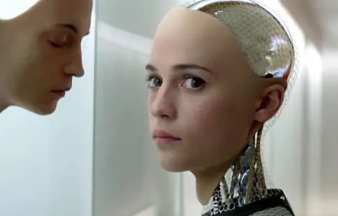 HBO Max va adăuga o mare colecție de filme în luna august 2022: „Ex Machina", „Room”