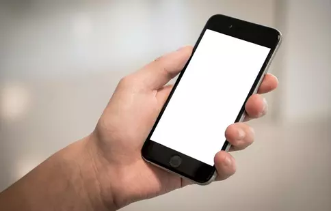 Trebuie să-ți schimbi telefonul? 6 sfaturi smart
