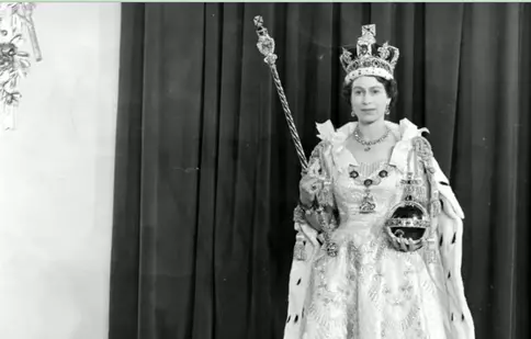 Imagini inedite din viața Elisabetei a II-a. Regina Marii Britanii a murit la 96 de ani