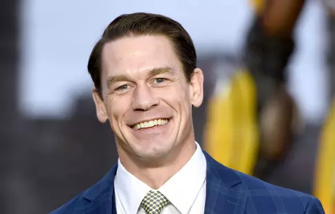 John Cena, transformare uluitoare pentru rolul său din filmul „Ricky Stanicky”. Imaginile de pe platoul de filmare