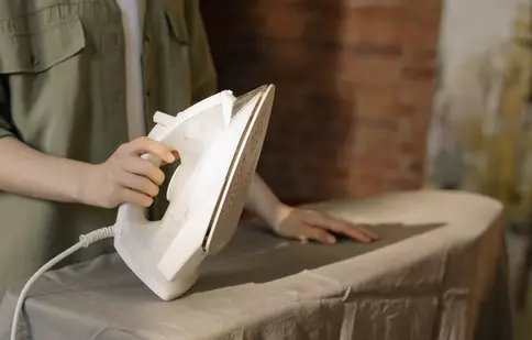 Cum alegi fierul de călcat: mic ghid practic