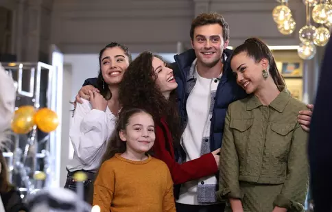 Bilal Yigit Koçak, Ömer din „Totul pentru familia mea”, are mulți fani în Spania