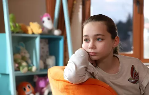 Cine este Nisa Sofia Aksongur, micuța Melek din serialul „Instinct de mamă”, de la Kanal D2