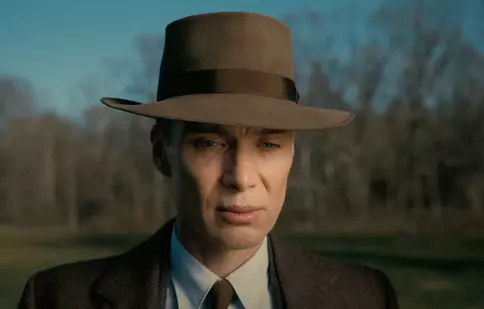 Christopher Nolan, avertisment pentru cei care vor să vadă filmul „Oppenheimer”