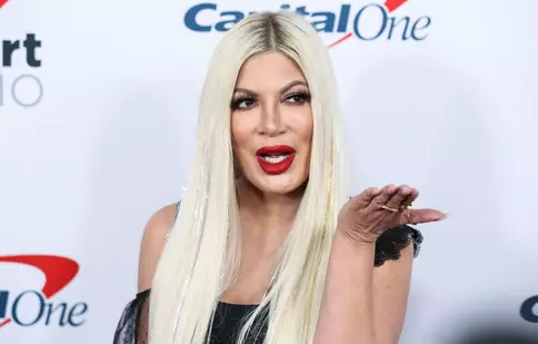 Tori Spelling, gest neașteptat după ce Dean McDermott a anunțat că divorțează de ea, după care a șters postarea