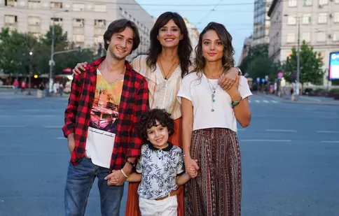 Cine sunt actorii din serialul turcesc „Melek”. Primul sezon începe azi la Kanal D