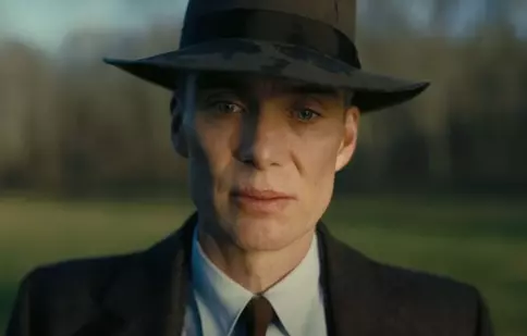 Review. „Oppenheimer”, tragedia unui geniu