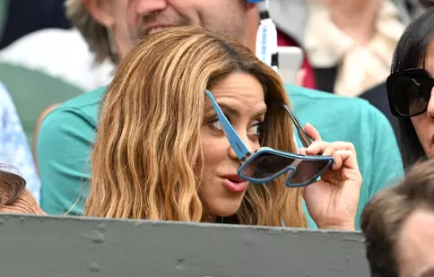 Shakira, din nou în mijlocul unui scandal. Reacția fanilor, după ce a fost surprinsă alături de artistul Rauw Alejandro