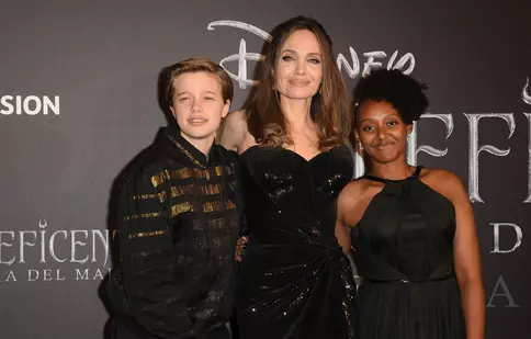 Shiloh Jolie-Pitt, apariție uluitoare alături de frații săi. Motivul pentru care seamănă tot mai mult cu tatăl ei, Brad Pitt