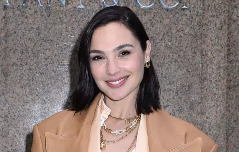 Gal Gadot, senzațională în costum de baie. Cum s-a relaxat actrița din Heart of Stone la piscină