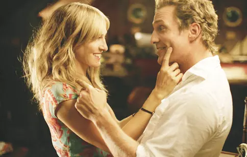 Cum să dai afară un burlac de 30 de ani