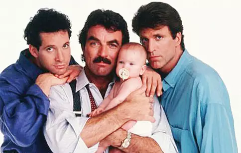 Trei bărbaţi şi un bebeluş