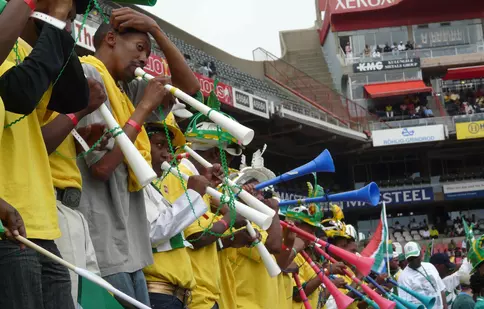 Cui i-e frică de vuvuzela? Reguli de folosire a vuvuzelelor