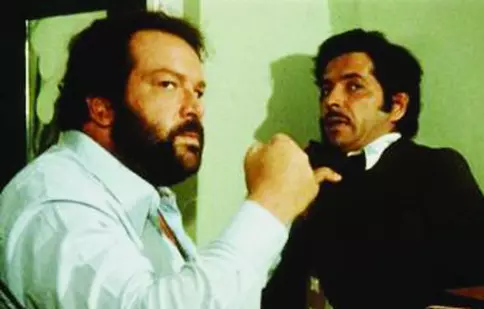 Piedone, comisarul fără armă