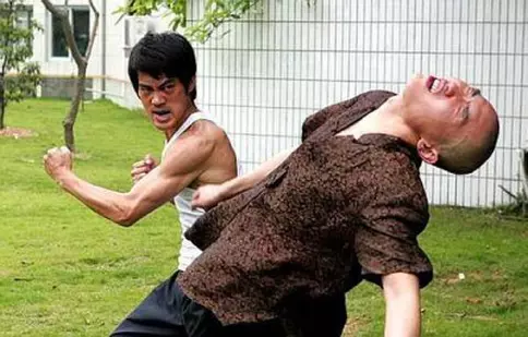Legenda lui Bruce Lee