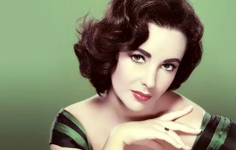 Liz Taylor a făcut-o geloasă pe Jackie Kennedy