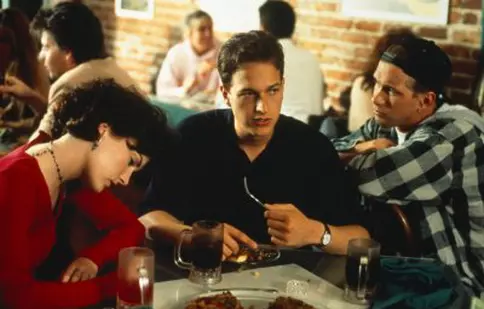 Filmul „O fată, doi băieți, trei posibilități”