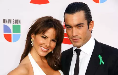 Kate del Castillo și Aarón Díaz au semnat decizia finală de divorț