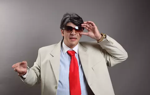 Mondenul Alex Bogdan, masterand distins cu premiul “Ştefan   Iordache”