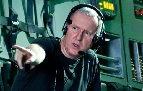 James Cameron a dat maşini echipei „Avatar”