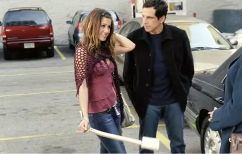 Surpriză: vine Polly!