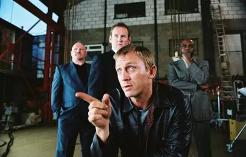 Prins la înghesuială