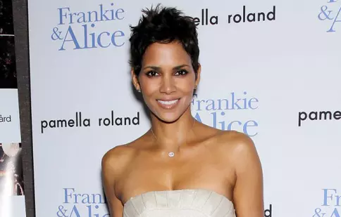 Halle Berry își ia copiii pe platourile de filmare