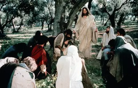 Recomandarea TVmania pentru seara de joi, 13 aprilie: „Iisus din Nazareth”/ „Jesus of Nazareth” (I) (1977)