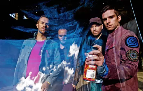 Cum au ajuns membrii Coldplay vedete rock