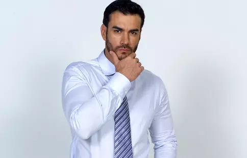 De ce-l urăsc toţi bărbaţii pe David Zepeda 