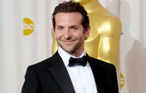 Bradley Cooper a fost gelos pe Leonardo DiCaprio