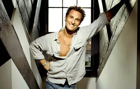 Matthew McConaughey se simte ca la circ cu trei copii în casă