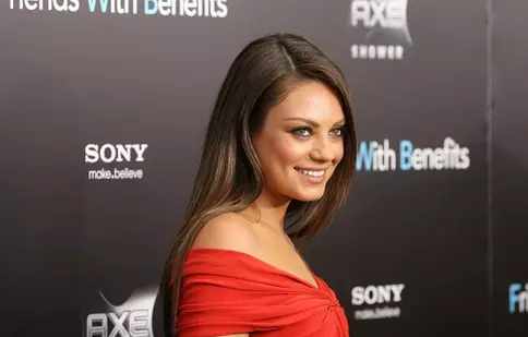 Mila Kunis e prea ocupată ca să aibă timp de Ashton Kutcher